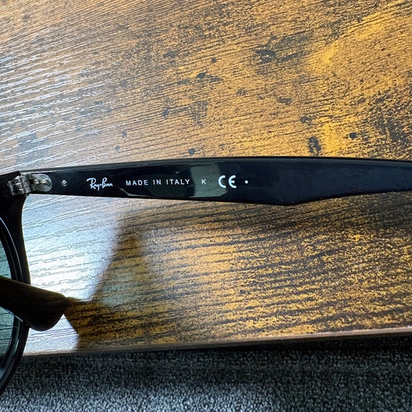 Ray-Ban sunglasses (RB4259). Polished black/green lenses main image 7